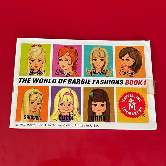 Barbie Booklets (3) The World of Barbie from 1965-1967 - Picture 3 of 8